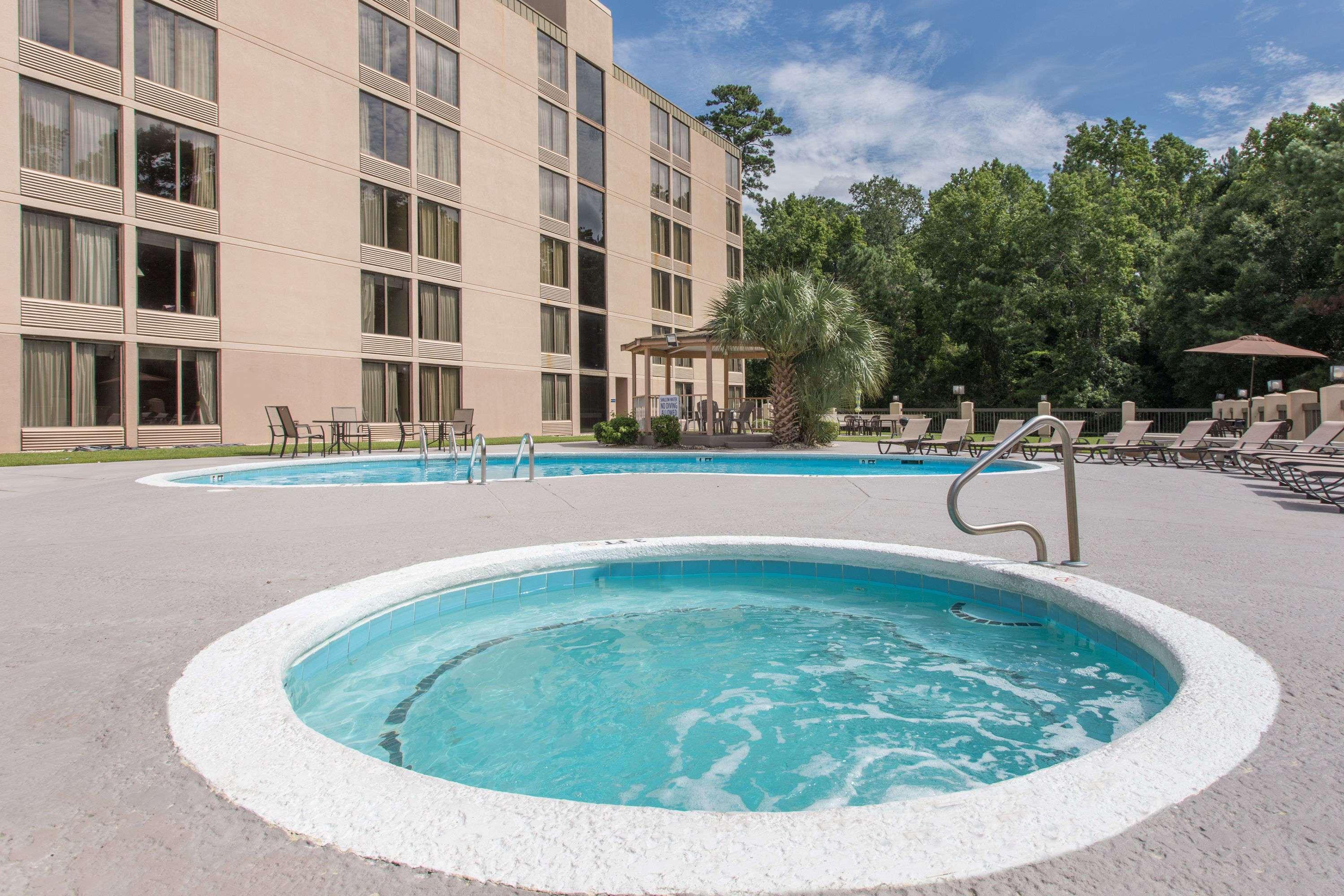 Days Inn By Wyndham Myrtle Beach Socastee Exterior photo