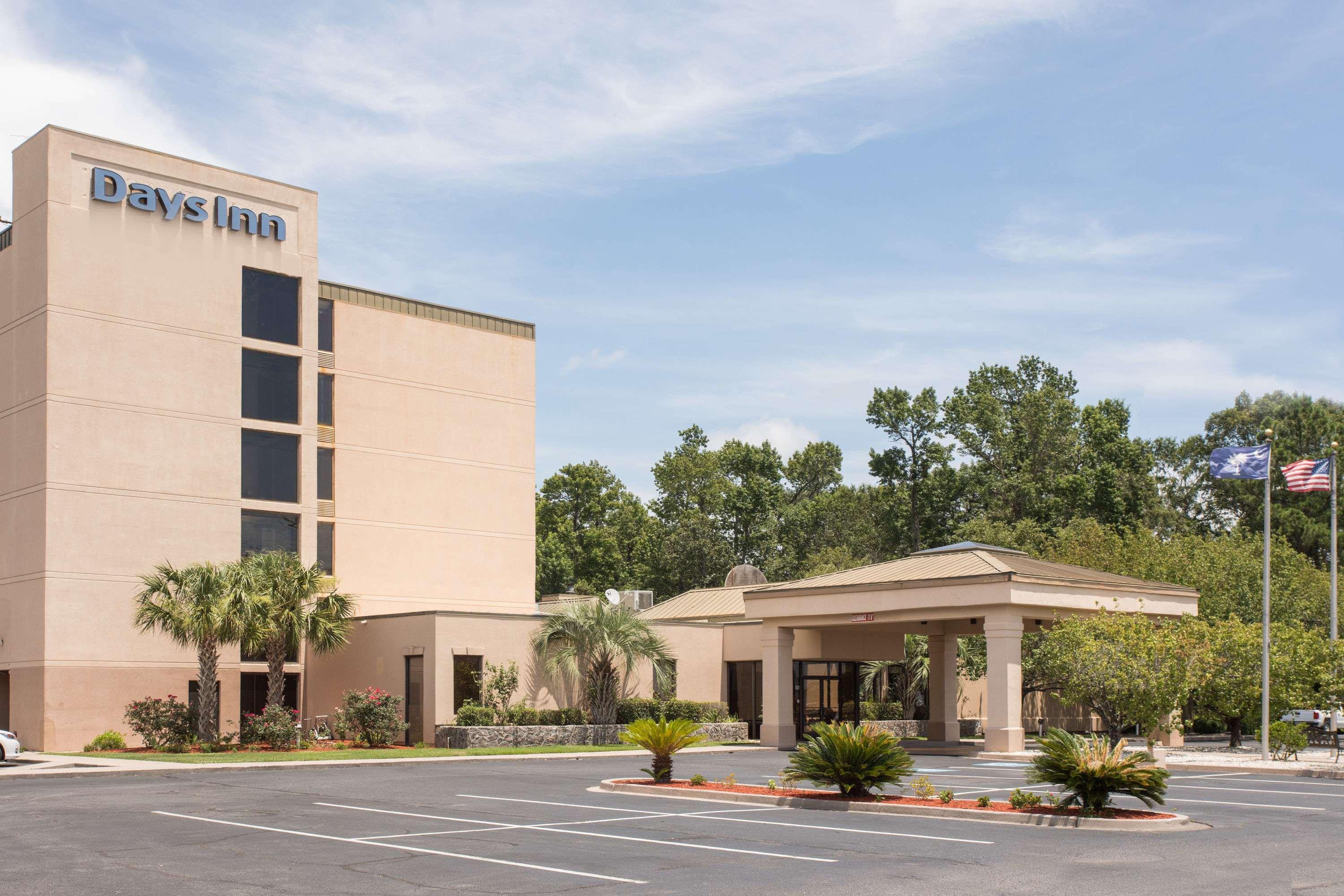 Days Inn By Wyndham Myrtle Beach Exterior photo